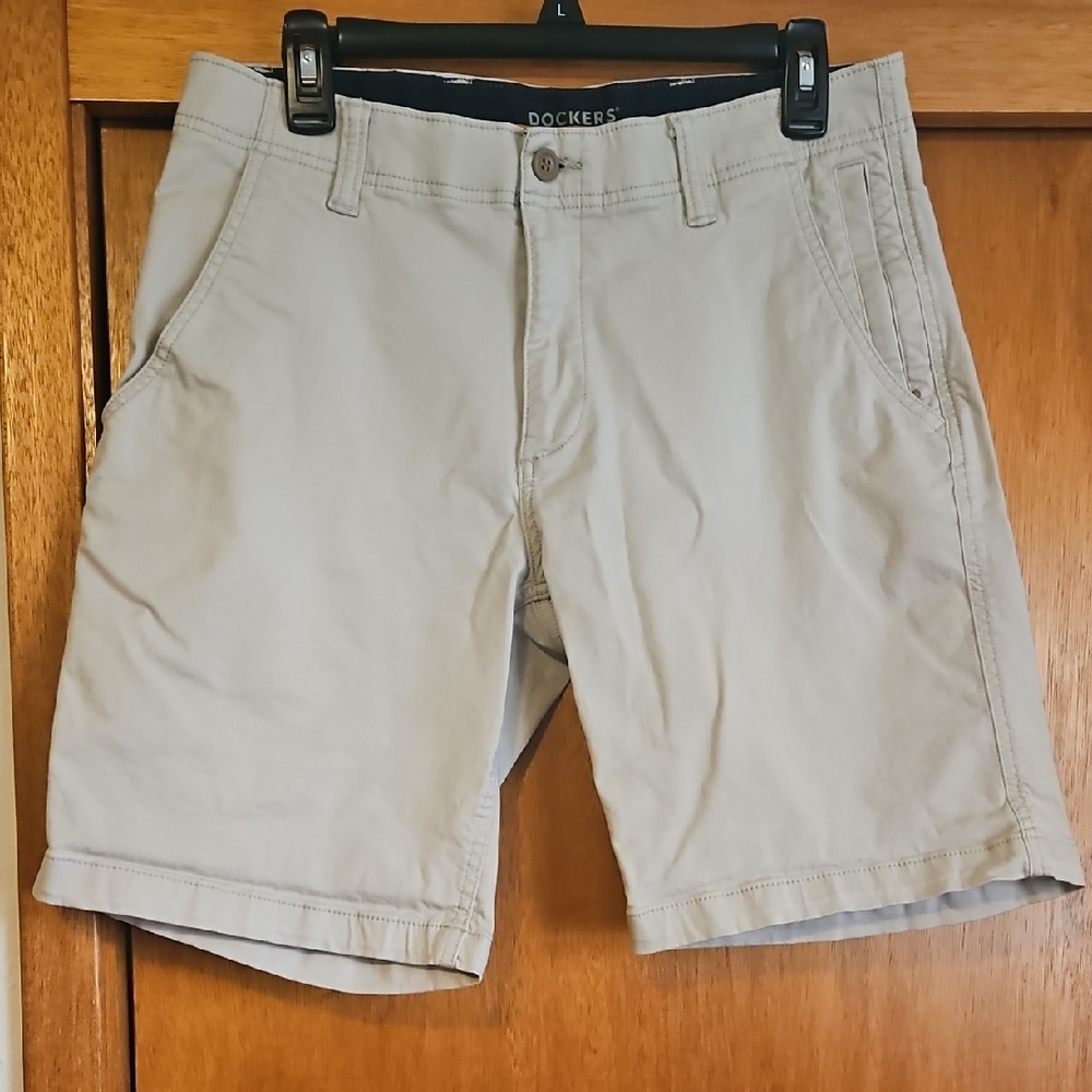 Dockers Shorts Sz 32 Mens